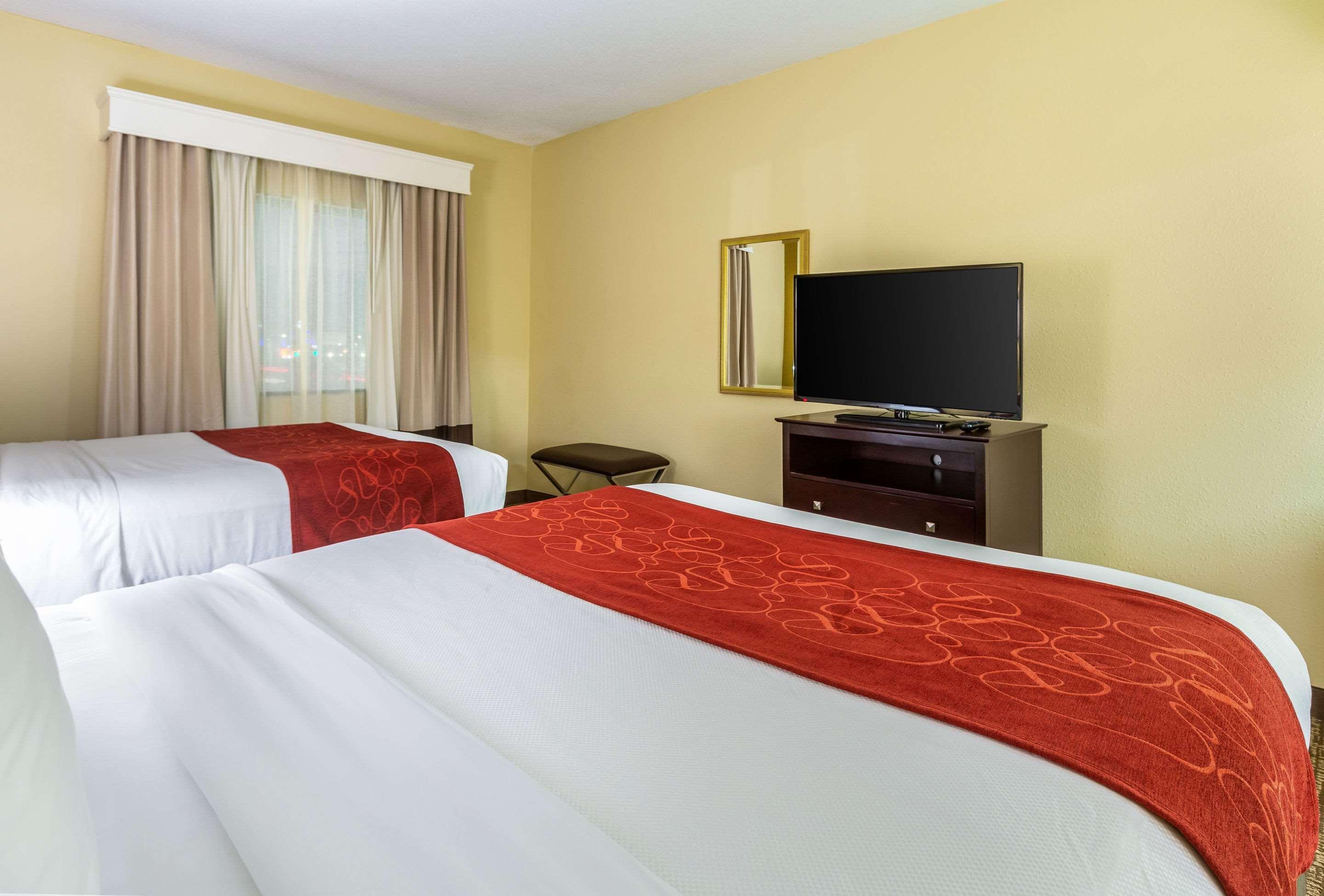 Comfort Near Robins Air Force Base 2*