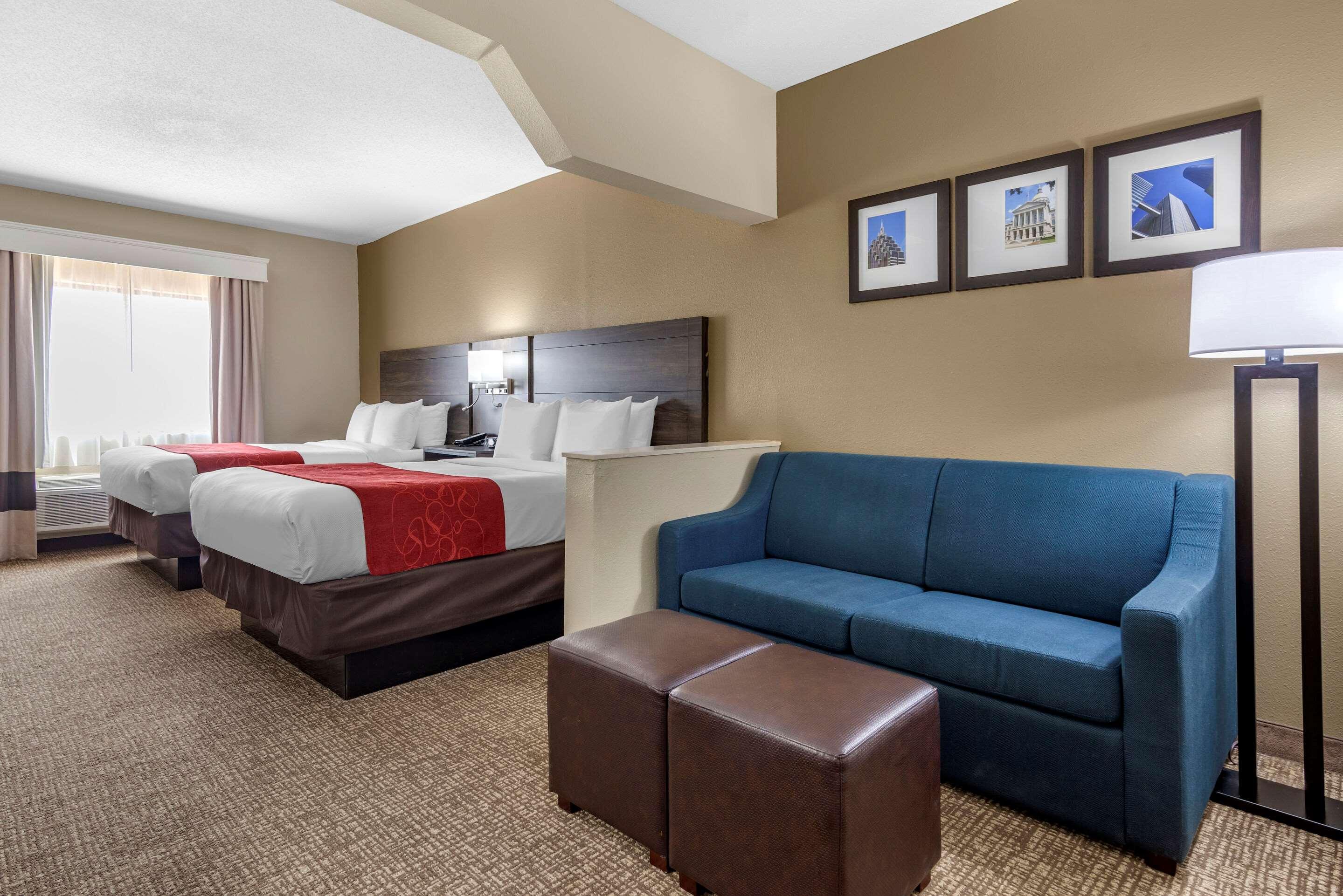Hotel Comfort Near Robins Air Force Base
