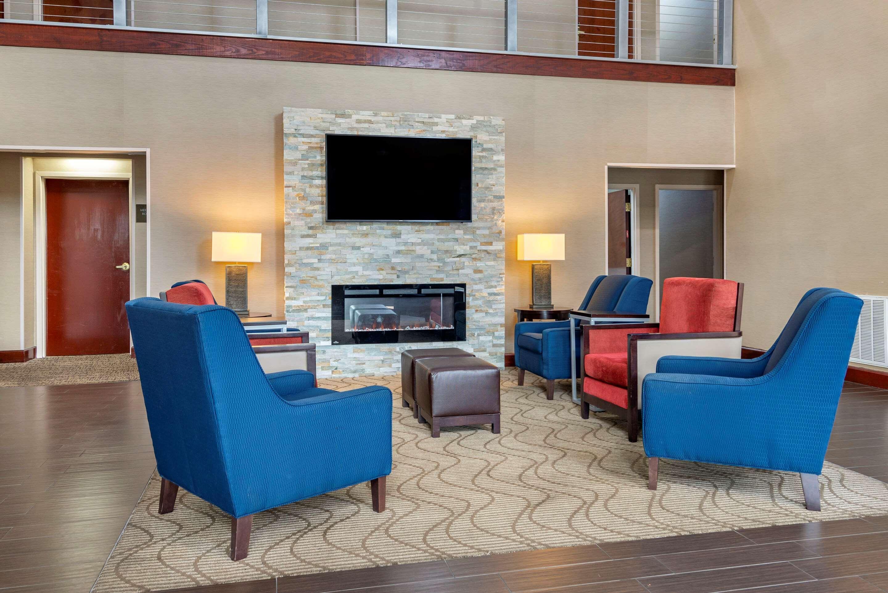 Comfort Near Robins Air Force Base Warner Robins