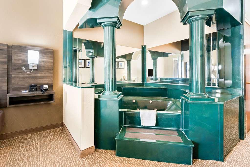 Hotel Comfort Near Robins Air Force Base Warner Robins