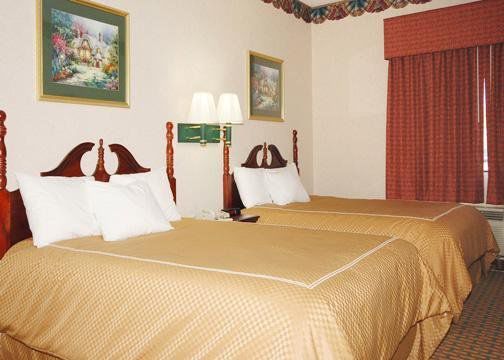 Comfort Near Robins Air Force Base Hotel